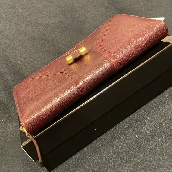 YSL Muse Deep Purple Leather Zippy Wallet EUC - Picture 6 of 13